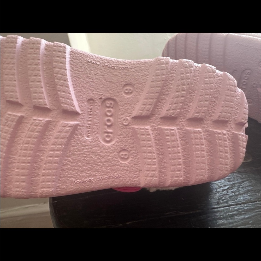 Pink penguin crocs - Picture 6 of 15